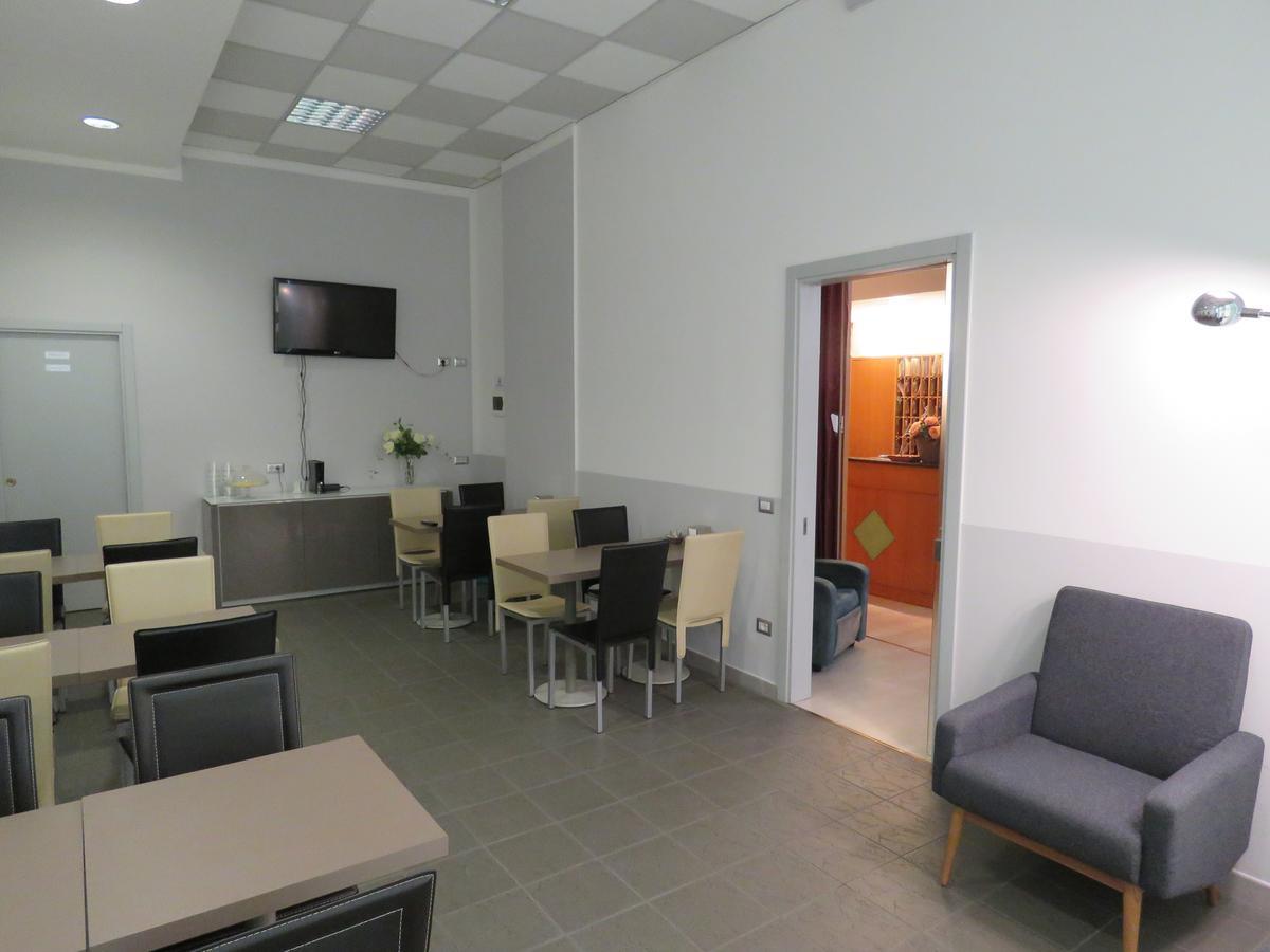 Hotel Marta Forlì Exterior foto